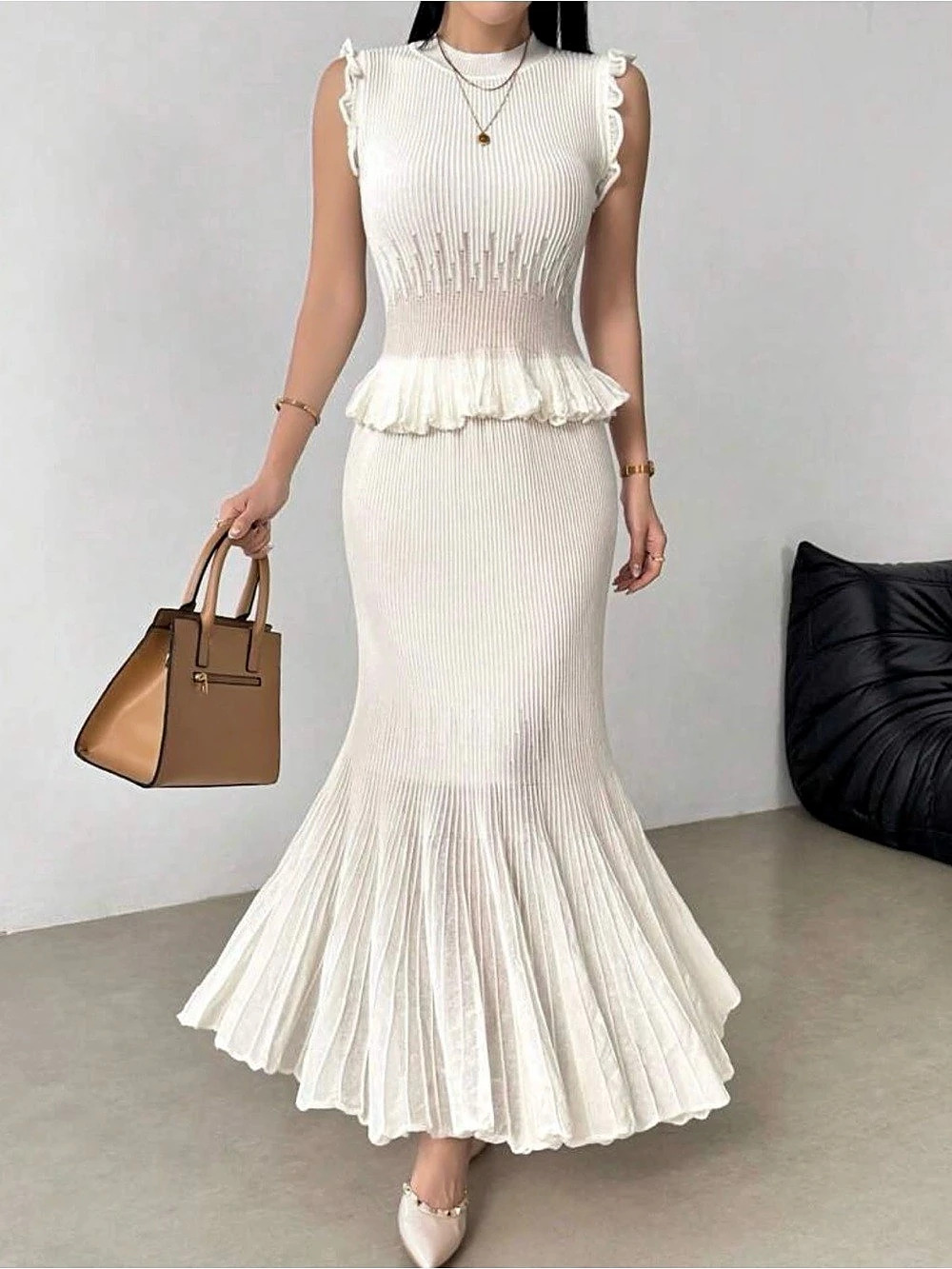Ribbed Ruffle Maxi Dress in White Like New